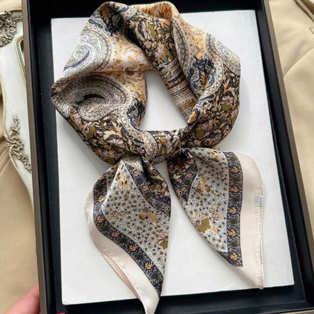 Satin paisley print scarf